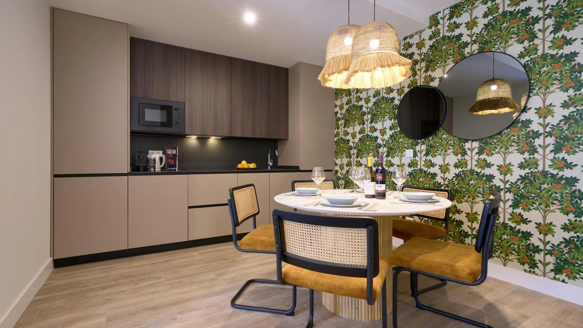 Casa Pizarro, By Homing U Aparthotel Seville