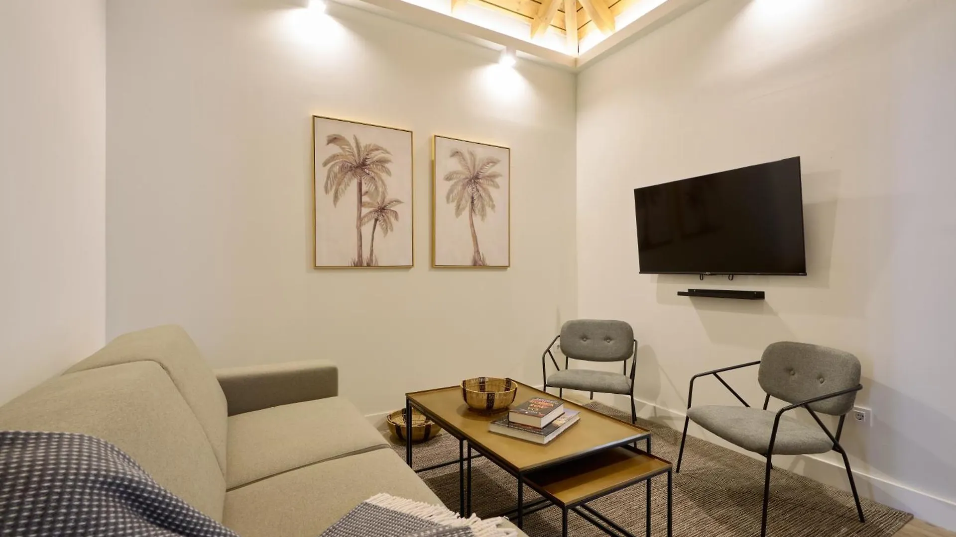 Casa Pizarro, By Homing U Aparthotel Sevilla