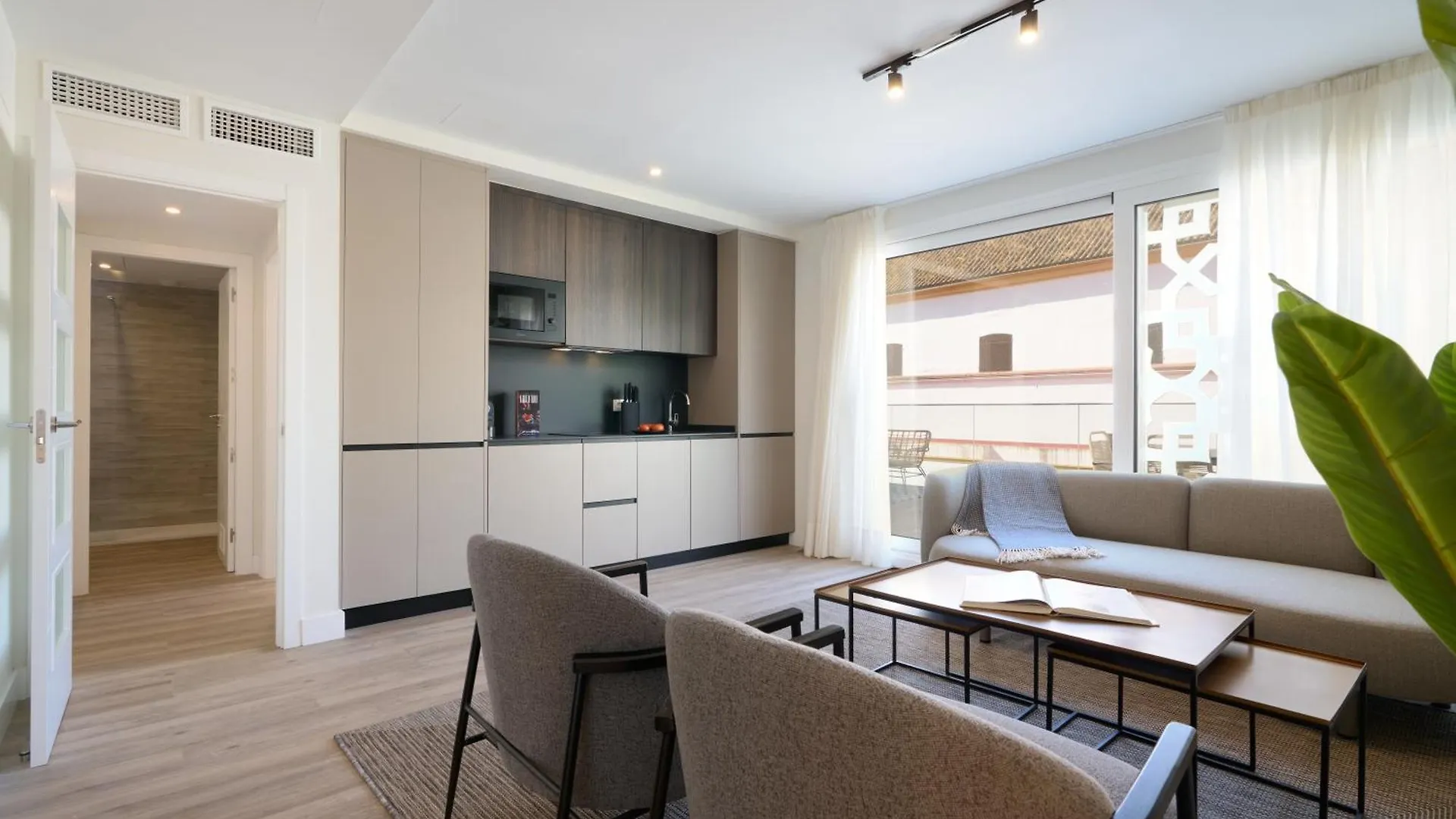 Casa Pizarro, By Homing U Aparthotel Sevilla 0*,  Spanyolország