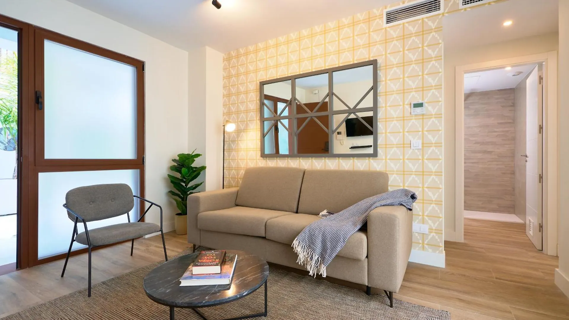 Casa Pizarro, By Homing U Aparthotel Sevilla
