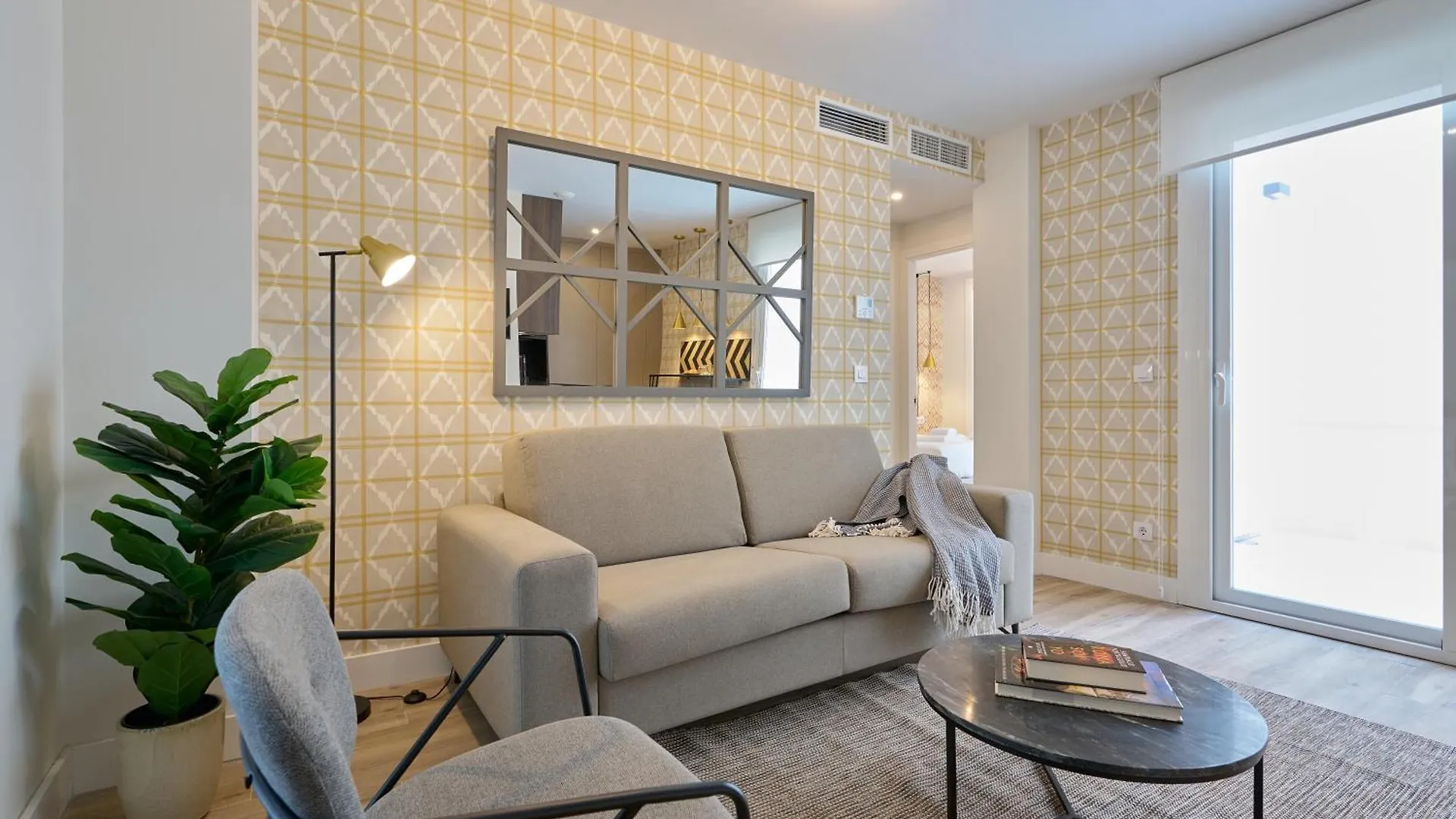 Casa Pizarro, By Homing U Aparthotel Sevilla 0*,